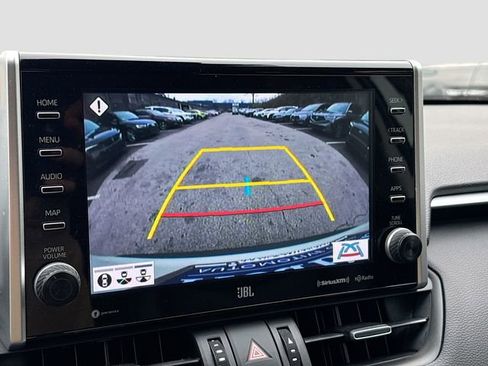 Used 2022 Toyota RAV4 Limited image 14
