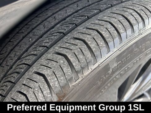 Used 2023 Buick Envision Essence w/ Sport Touring Package image 14