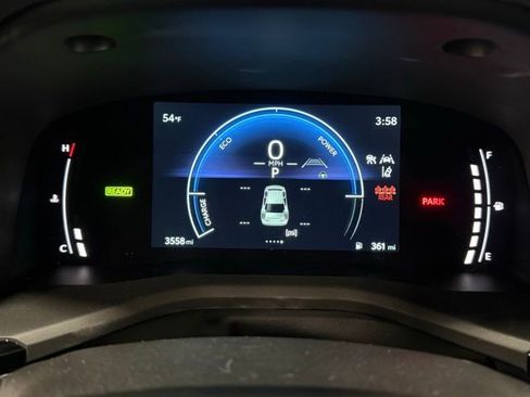 Used 2025 Toyota Camry SE image 23