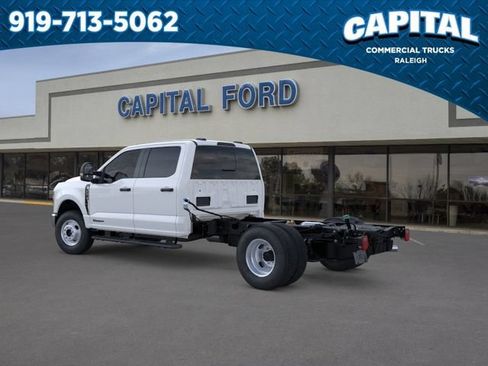 New 2026 Ford F350 XL w/ XL Chrome Package AWD/4WD image 4