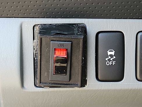Used 2014 Toyota Tacoma 2WD Regular Cab image 23