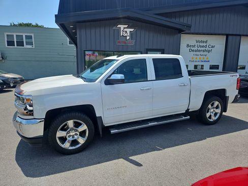 Used 2016 Chevrolet Silverado 1500 LT w/ All Star Edition AWD/4WD image 2