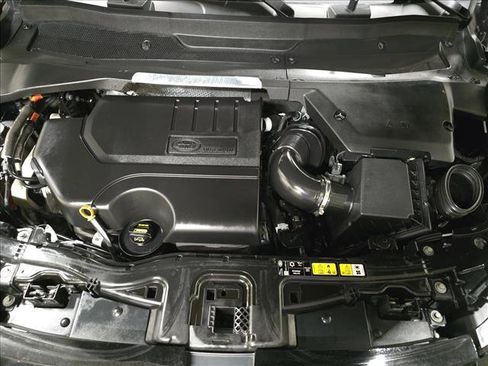 Used 2024 Land Rover Discovery Sport Dynamic SE AWD/4WD image 30