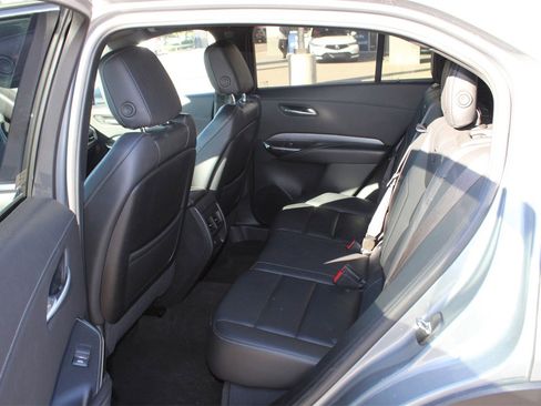 Used 2024 Cadillac XT4 Premium Luxury image 10