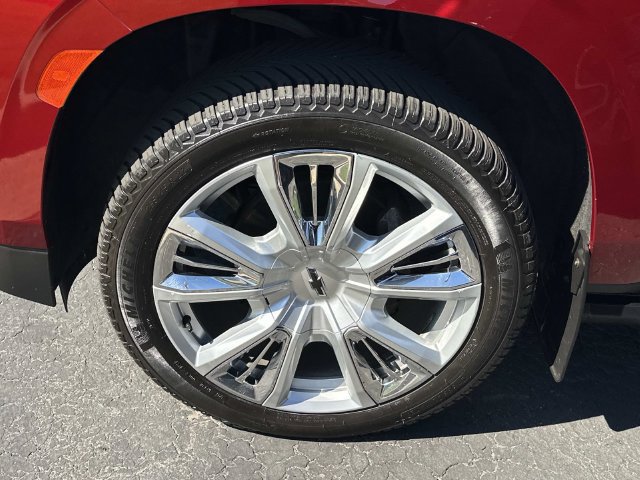 Certified 2021 Chevrolet Suburban High Country AWD/4WD image 33