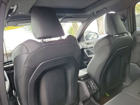 Used 2026 BMW X2 xDrive28i AWD/4WD image 10