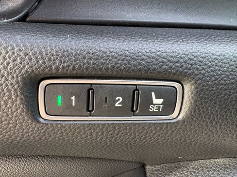 Certified 2021 Honda Accord Touring image 11