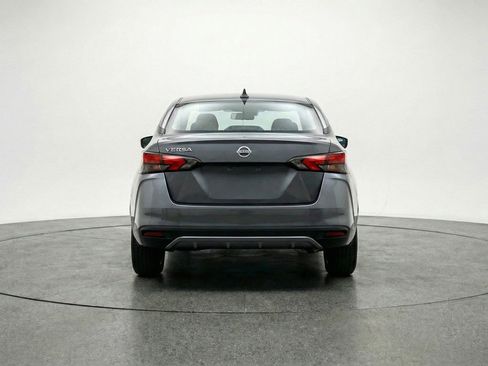 Used 2025 Nissan Versa SV image 7