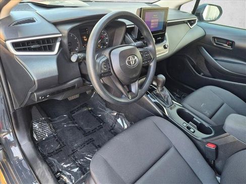 Certified 2025 Toyota Corolla LE FWD image 10