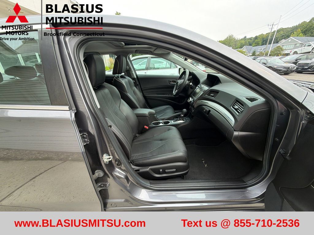 Used 2020 Acura ILX w/ Premium Package FWD image 41