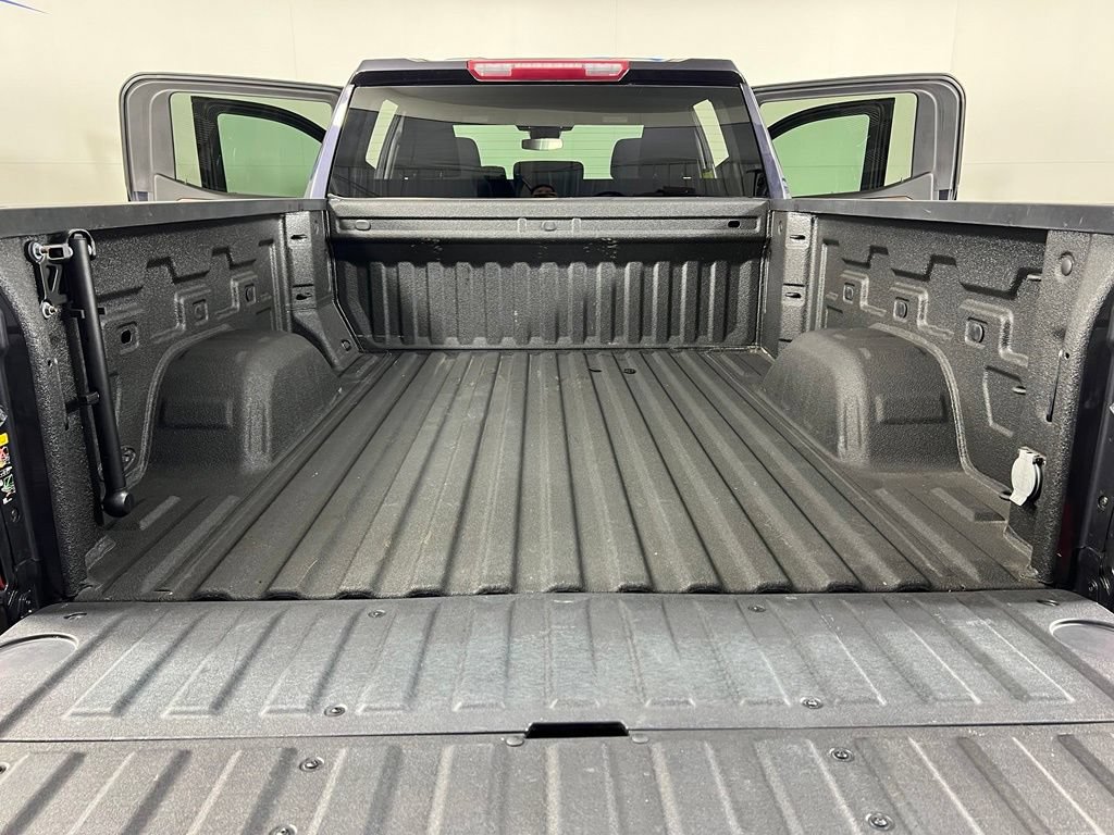 Used 2024 Chevrolet Silverado 1500 RST w/ Max Trailering Package AWD/4WD image 14