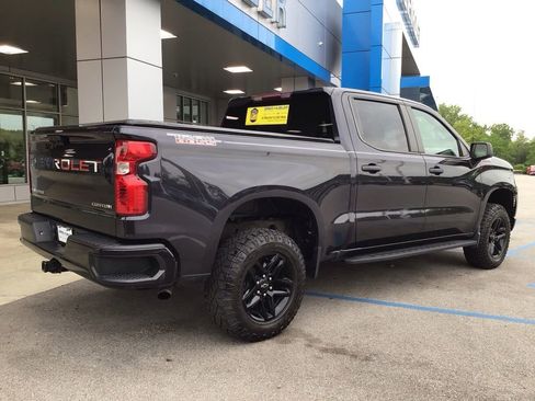 Used 2022 Chevrolet Silverado 1500 Custom Trail Boss AWD/4WD image 6