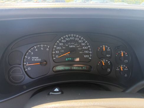 Used 2003 Chevrolet Avalanche 4x4 image 18