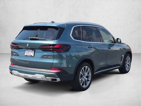 Used 2024 BMW X5 xDrive50e w/ Executive Package AWD/4WD image 5
