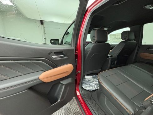 New 2026 GMC Canyon AT4 image 36