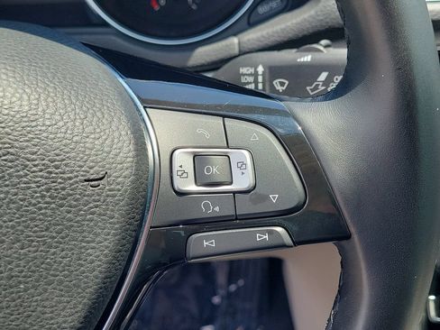 Used 2019 Volkswagen Passat 2.0T Wolfsburg w/ Wheels & Sunroof Package FWD image 24