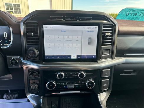 Used 2023 Ford F150 Lariat w/ Equipment Group 502A High AWD/4WD image 17