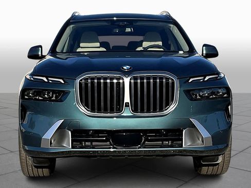 Used 2026 BMW X7 xDrive40i image 3