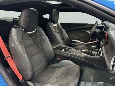 Used 2023 Chevrolet Camaro ZL1 RWD image 34