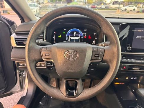 Used 2025 Toyota Camry LE FWD image 11