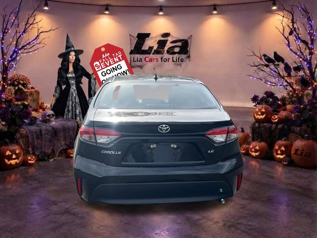 Used 2025 Toyota Corolla LE FWD image 13