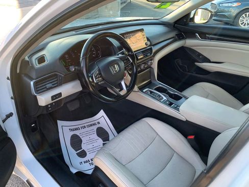 Used 2021 Honda Accord EX-L image 10