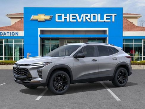 New 2026 Chevrolet Trax ACTIV w/ Driver Confidence Package image 2