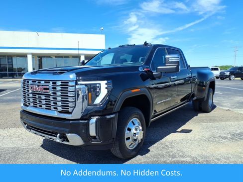 Used 2024 GMC Sierra 3500 Denali w/ Technology Package AWD/4WD image 1