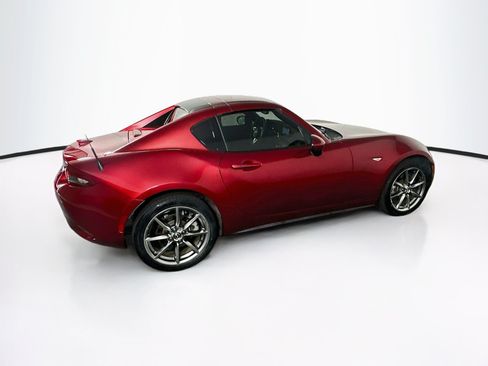 Used 2022 MAZDA MX-5 Miata RF Grand Touring RWD image 10