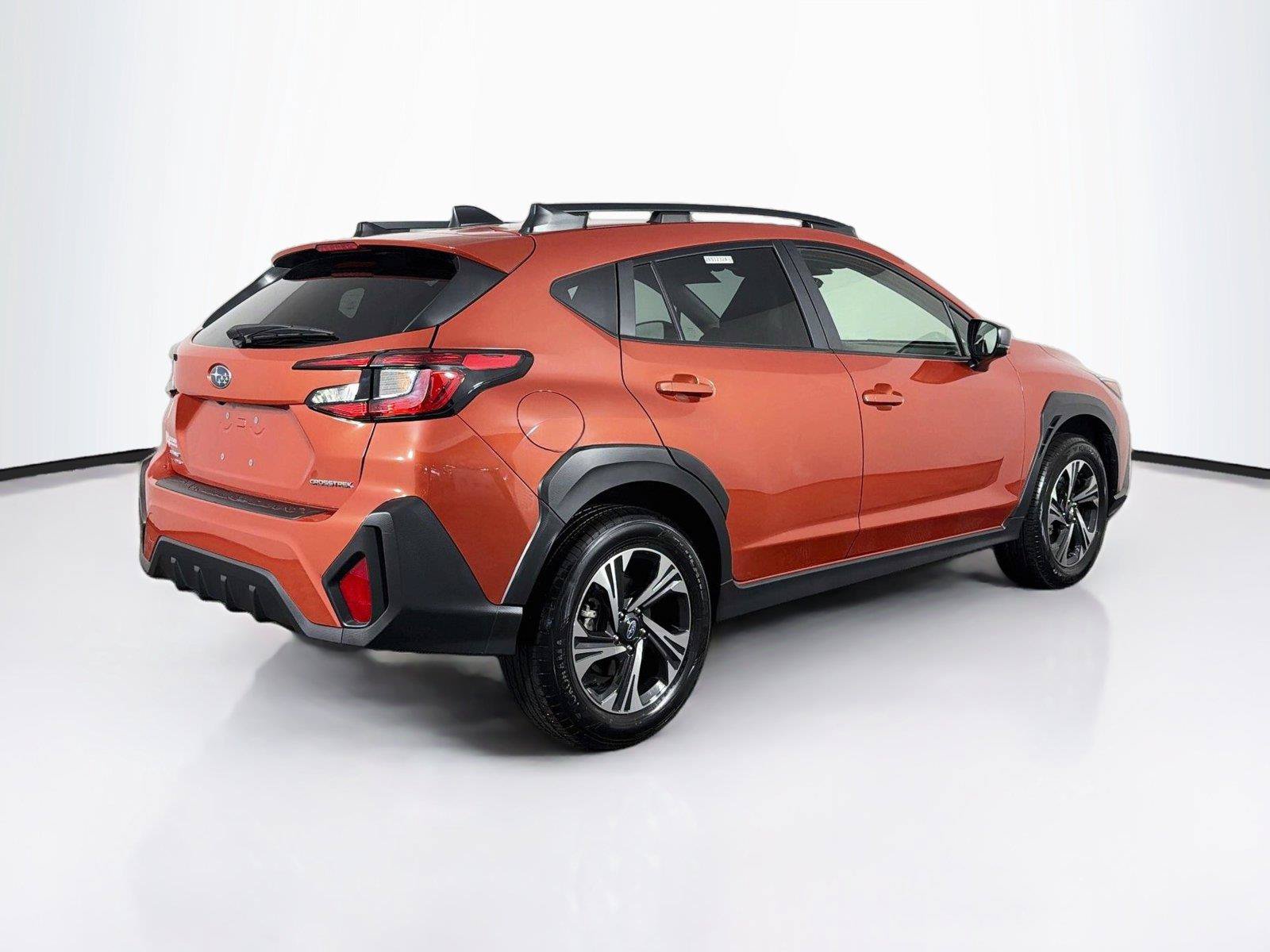 Used 2025 Subaru Crosstrek 2.5i Premium AWD/4WD image 11