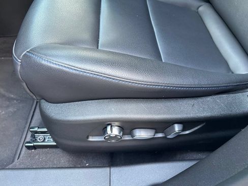 Used 2024 Cadillac XT4 Sport FWD image 23