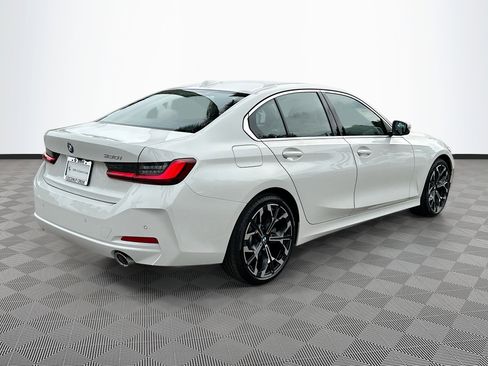 New 2025 BMW 330i Sedan w/ Convenience Package image 7