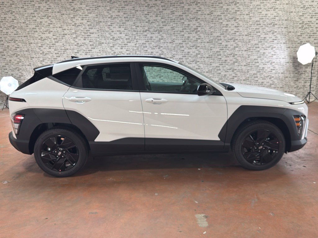 New 2027 Hyundai Kona SEL Sport FWD image 8
