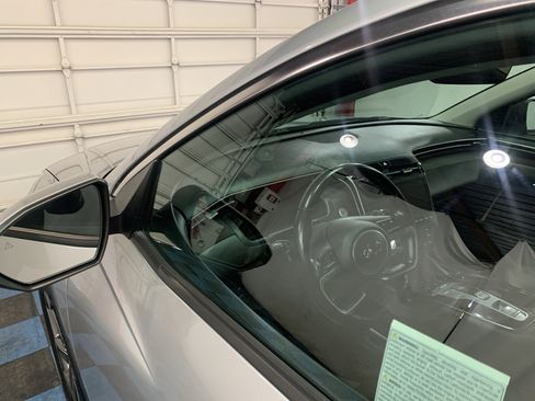 Used 2024 Hyundai Tucson Limited image 10