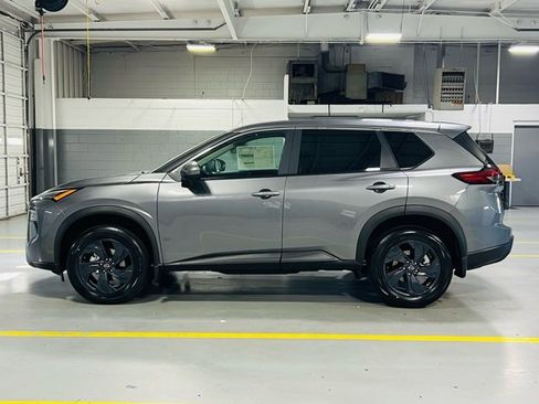 New 2026 Nissan Rogue SV image 12