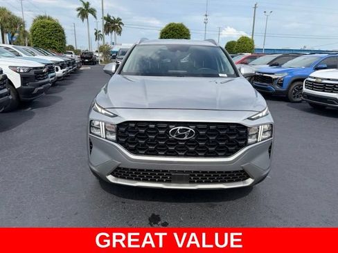 Used 2023 Hyundai Santa Fe SEL AWD/4WD image 2