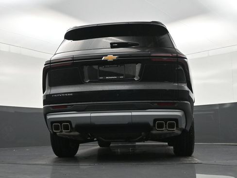 Used 2026 Chevrolet Traverse LT FWD image 27