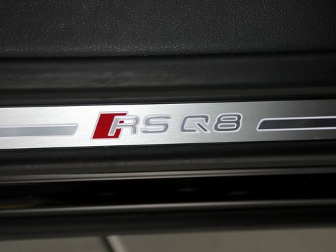 Used 2022 Audi RS Q8 AWD/4WD image 36