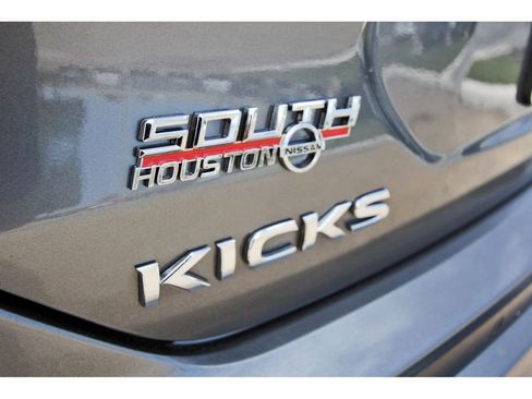 Used 2024 Nissan Kicks S FWD image 27