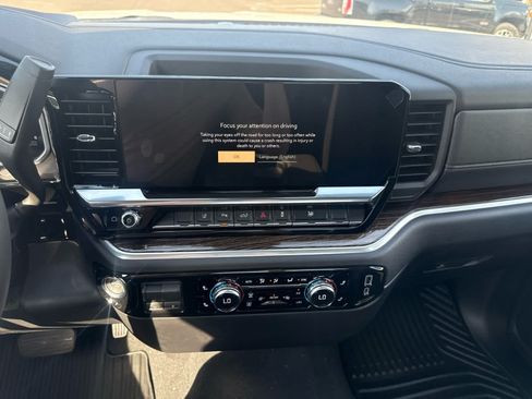 New 2026 GMC Sierra 2500 SLE w/ SLE Convenience Package AWD/4WD image 21