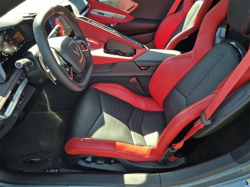 Used 2023 Chevrolet Corvette Stingray Preferred Cpe w/ 2LT image 18