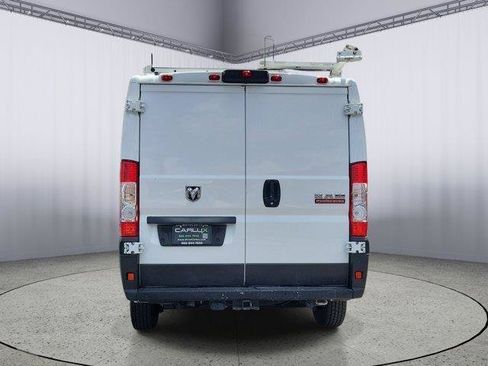 Used 2021 RAM ProMaster 2500 FWD image 4