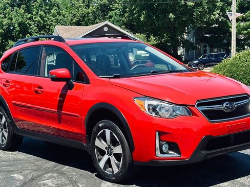 Used 2017 Subaru Crosstrek 2.0i Premium w/ Special Edition AWD/4WD image 12