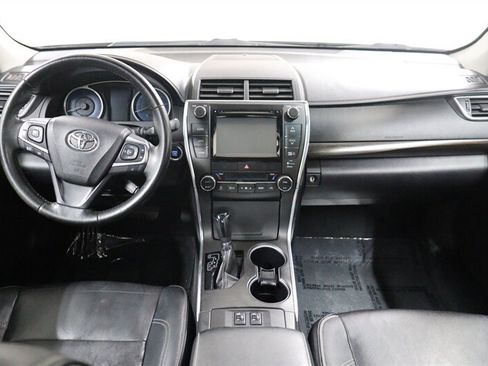 Used 2015 Toyota Camry XLE FWD image 7