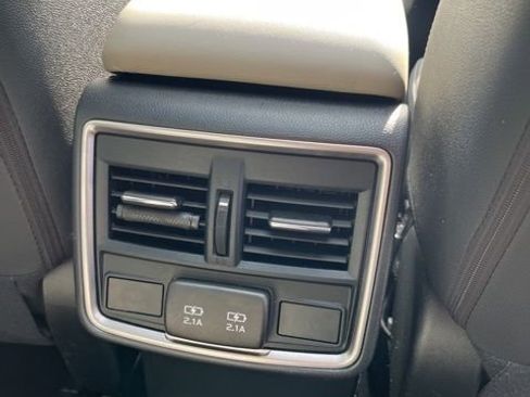 Used 2021 Subaru Forester Premium image 37