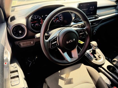 Used 2024 Kia Forte LXS FWD image 23