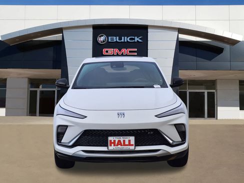 New 2026 Buick Envista Sport Touring image 2