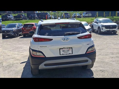Used 2023 Hyundai Kona SEL w/ Cargo Package AWD/4WD image 7