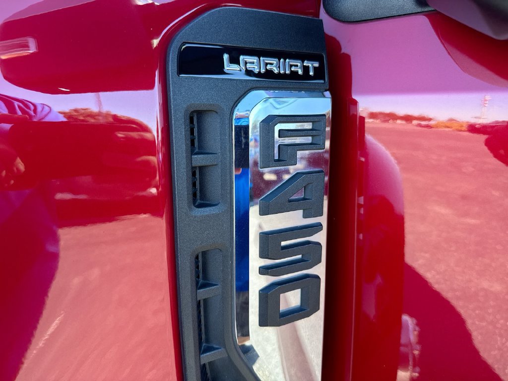 Used 2024 Ford F450 Lariat w/ Lariat Ultimate Package AWD/4WD image 26