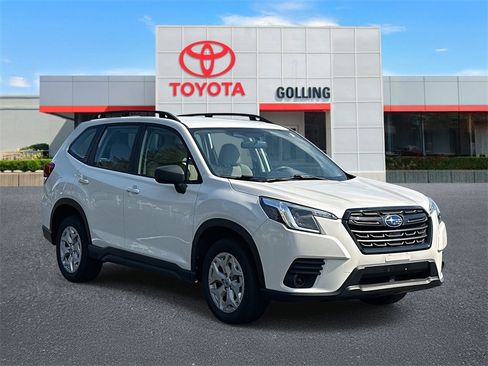 Used 2022 Subaru Forester image 7